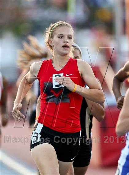 Thumbnail 1 in CIF State Track and Field (Girls 800m Run) photogallery.