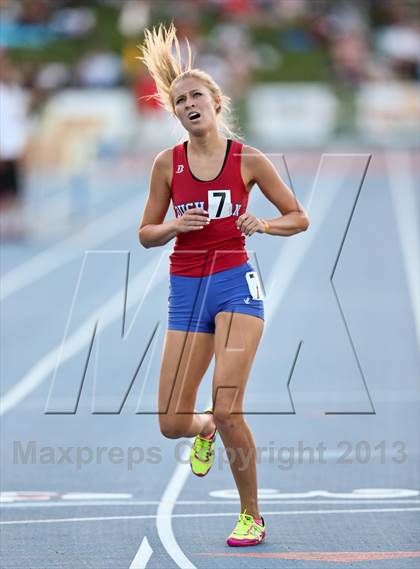 Thumbnail 3 in CIF State Track and Field (Girls 800m Run) photogallery.
