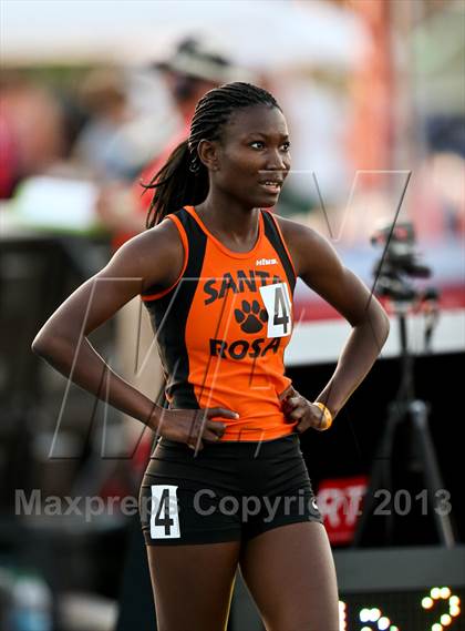 Thumbnail 1 in CIF State Track and Field (Girls 800m Run) photogallery.