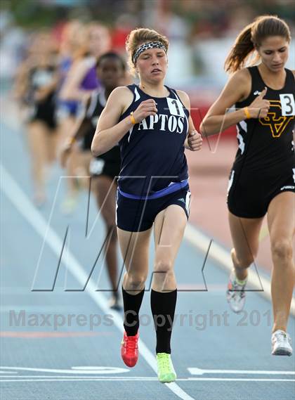 Thumbnail 2 in CIF State Track and Field (Girls 800m Run) photogallery.