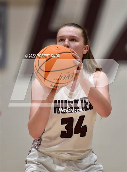 Thumbnail 2 in Desert Vista @ Hamilton (AIA 6A Quarterfinal Playoff) photogallery.