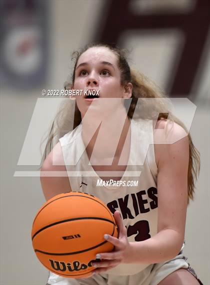 Thumbnail 1 in Desert Vista @ Hamilton (AIA 6A Quarterfinal Playoff) photogallery.