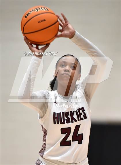 Thumbnail 2 in Desert Vista @ Hamilton (AIA 6A Quarterfinal Playoff) photogallery.