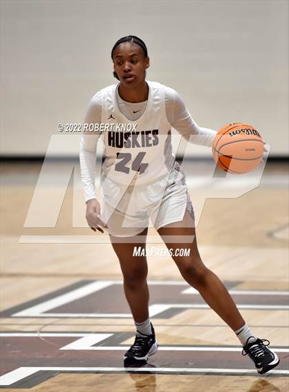 Thumbnail 2 in Desert Vista @ Hamilton (AIA 6A Quarterfinal Playoff) photogallery.