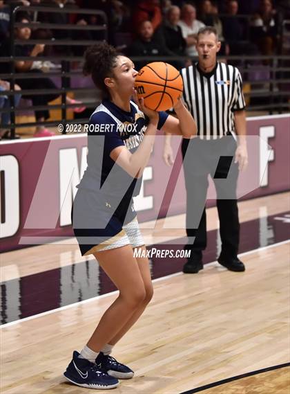 Thumbnail 2 in Desert Vista @ Hamilton (AIA 6A Quarterfinal Playoff) photogallery.