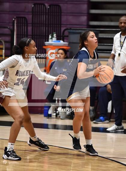 Thumbnail 3 in Desert Vista @ Hamilton (AIA 6A Quarterfinal Playoff) photogallery.