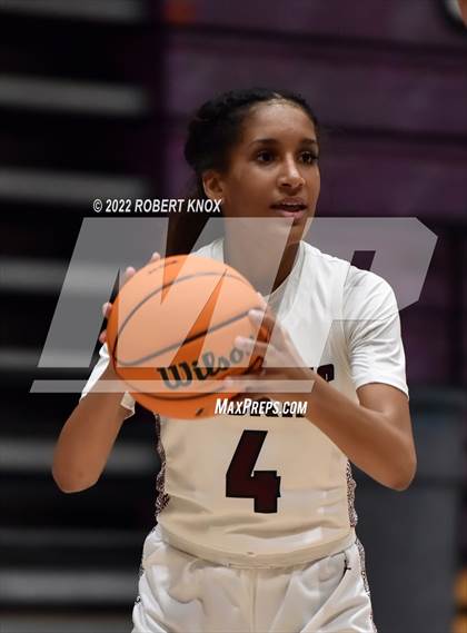 Thumbnail 1 in Desert Vista @ Hamilton (AIA 6A Quarterfinal Playoff) photogallery.
