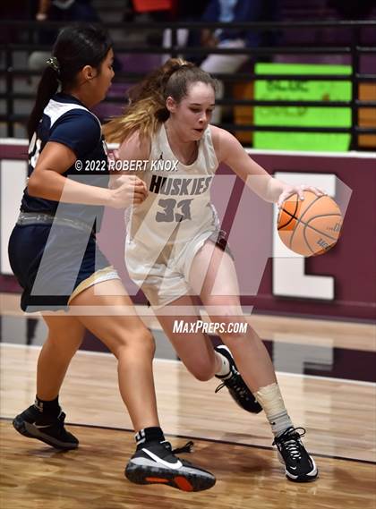 Thumbnail 1 in Desert Vista @ Hamilton (AIA 6A Quarterfinal Playoff) photogallery.