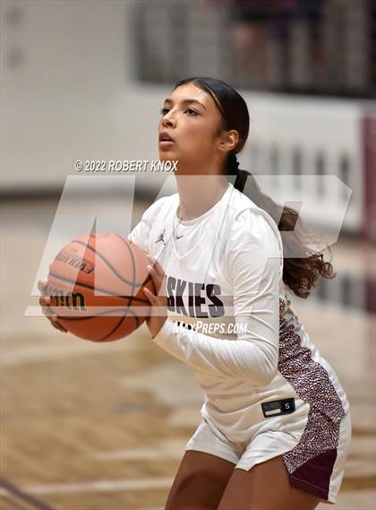 Thumbnail 2 in Desert Vista @ Hamilton (AIA 6A Quarterfinal Playoff) photogallery.