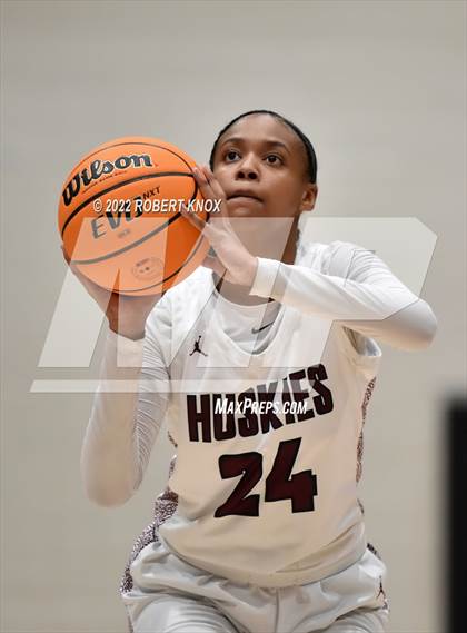 Thumbnail 2 in Desert Vista @ Hamilton (AIA 6A Quarterfinal Playoff) photogallery.