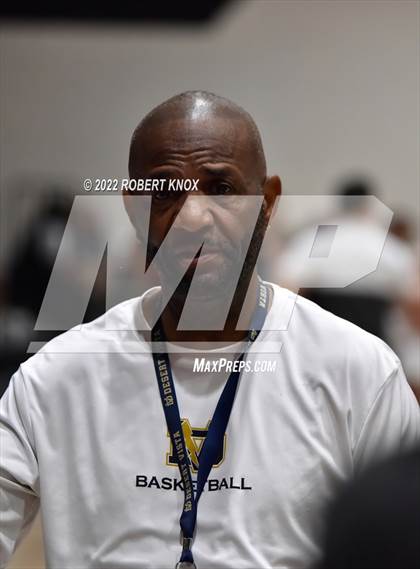 Thumbnail 3 in Desert Vista @ Hamilton (AIA 6A Quarterfinal Playoff) photogallery.