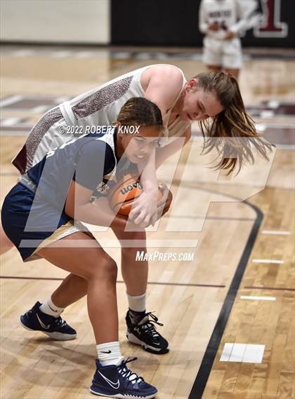 Thumbnail 2 in Desert Vista @ Hamilton (AIA 6A Quarterfinal Playoff) photogallery.