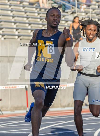 Thumbnail 1 in CIF State Championships (400m Finals) photogallery.
