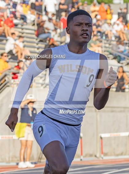 Thumbnail 2 in CIF State Championships (400m Finals) photogallery.