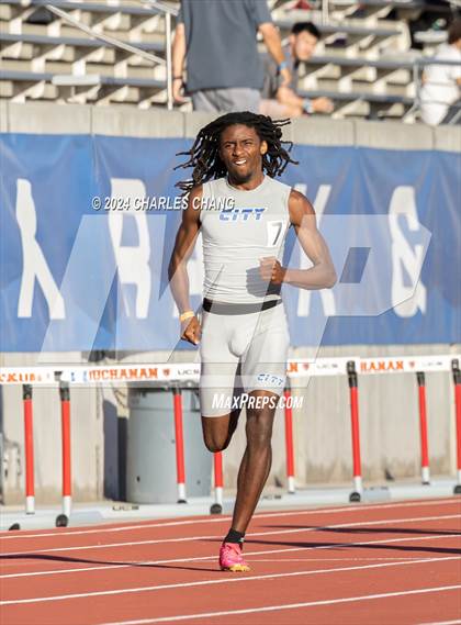 Thumbnail 3 in CIF State Championships (400m Finals) photogallery.