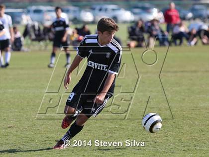 Thumbnail 3 in Palos Verdes vs. Servite (20th Annual SoCal Classic) photogallery.