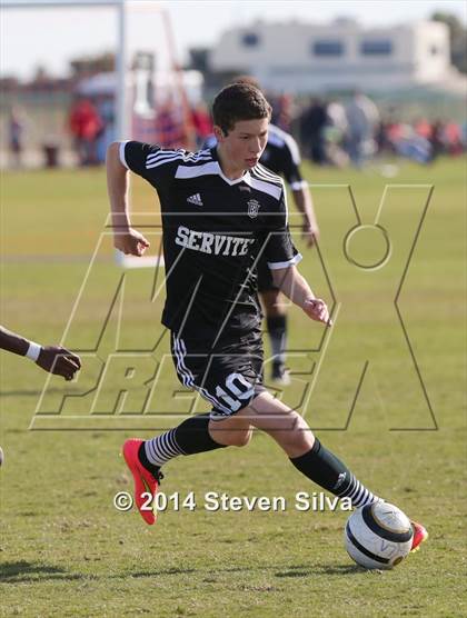 Thumbnail 2 in Palos Verdes vs. Servite (20th Annual SoCal Classic) photogallery.