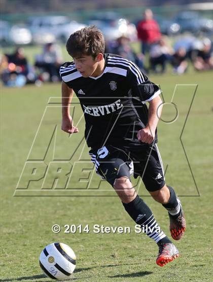 Thumbnail 2 in Palos Verdes vs. Servite (20th Annual SoCal Classic) photogallery.
