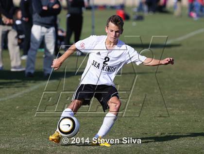 Thumbnail 2 in Palos Verdes vs. Servite (20th Annual SoCal Classic) photogallery.