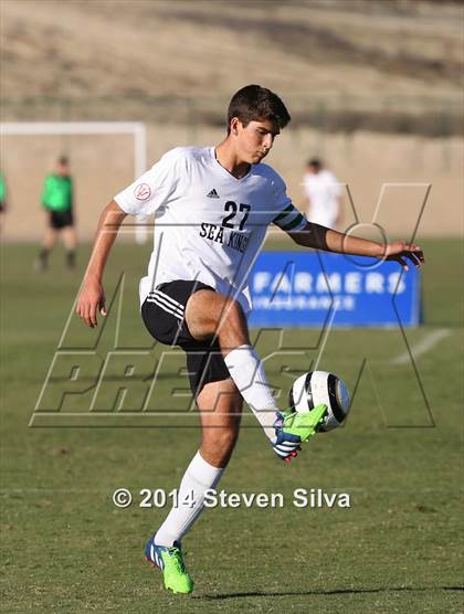 Thumbnail 1 in Palos Verdes vs. Servite (20th Annual SoCal Classic) photogallery.