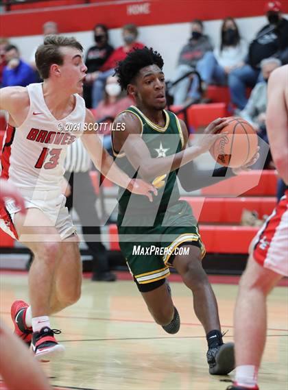 Thumbnail 3 in Hamilton Township vs Logan Elm photogallery.