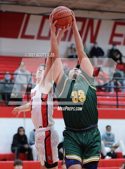 Thumbnail 2 in Hamilton Township vs Logan Elm photogallery.