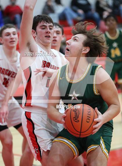 Thumbnail 1 in Hamilton Township vs Logan Elm photogallery.