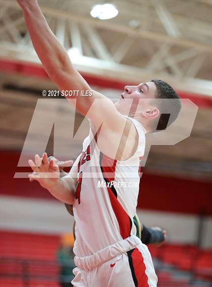 Thumbnail 1 in Hamilton Township vs Logan Elm photogallery.