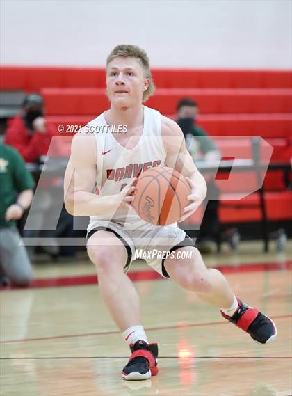 Thumbnail 2 in Hamilton Township vs Logan Elm photogallery.