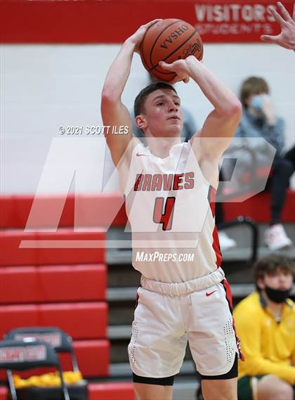 Thumbnail 1 in Hamilton Township vs Logan Elm photogallery.