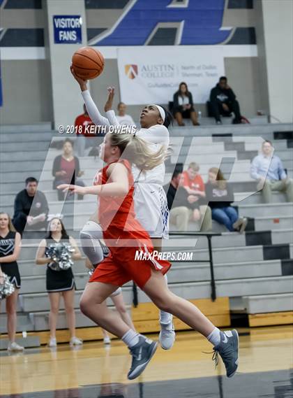 Thumbnail 2 in Marcus @ Hebron photogallery.
