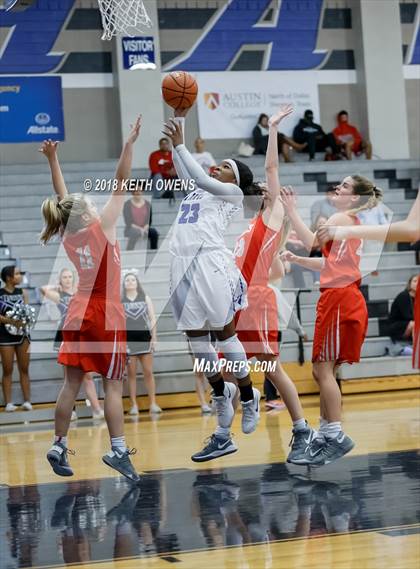 Thumbnail 3 in Marcus @ Hebron photogallery.