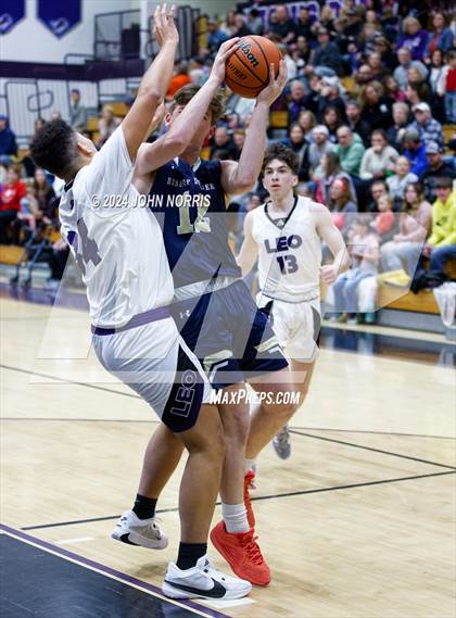 Thumbnail 3 in Fort Wayne Bishop Dwenger @ Leo photogallery.