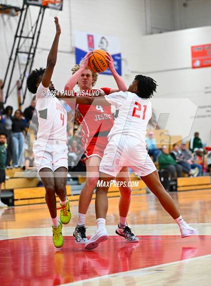 Thumbnail 3 in Regis Jesuit @ Smoky Hill photogallery.