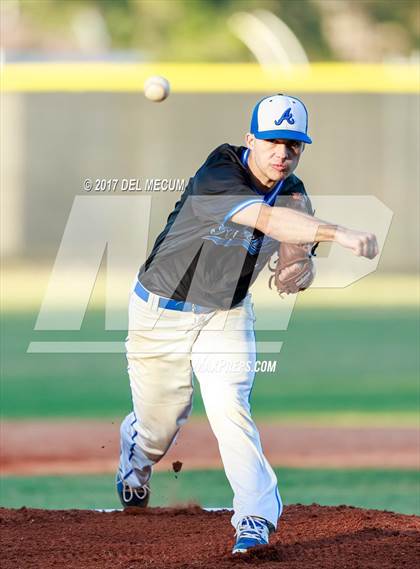 Thumbnail 3 in Lennard @ Armwood photogallery.