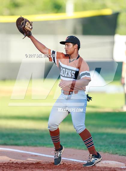 Thumbnail 3 in Lennard @ Armwood photogallery.