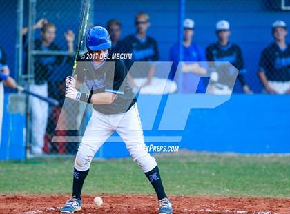 Thumbnail 1 in Lennard @ Armwood photogallery.