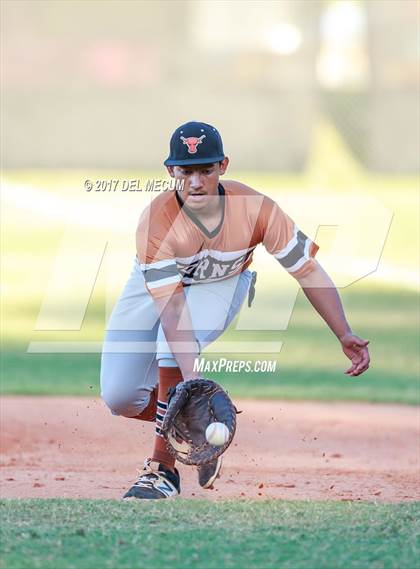 Thumbnail 2 in Lennard @ Armwood photogallery.