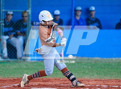 Thumbnail 3 in Lennard @ Armwood photogallery.