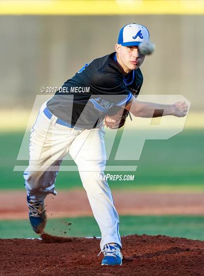 Thumbnail 1 in Lennard @ Armwood photogallery.