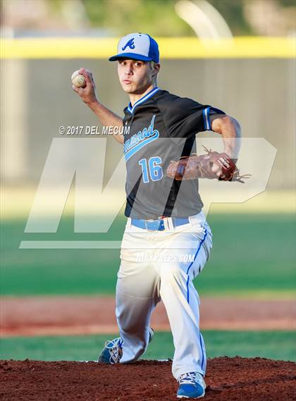 Thumbnail 2 in Lennard @ Armwood photogallery.