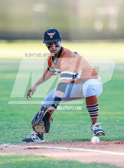 Thumbnail 2 in Lennard @ Armwood photogallery.