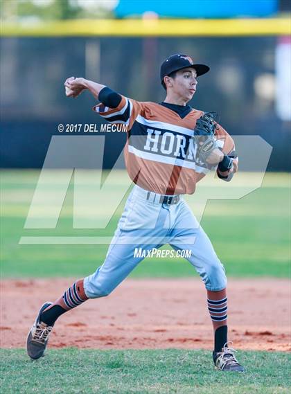 Thumbnail 3 in Lennard @ Armwood photogallery.