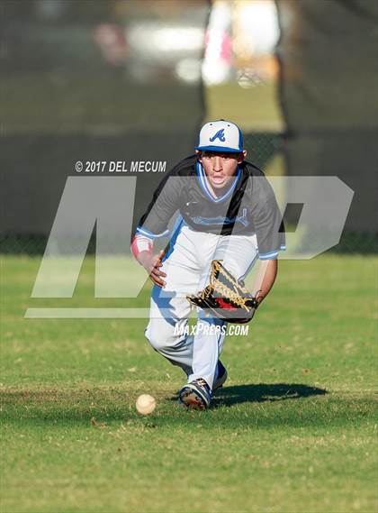 Thumbnail 1 in Lennard @ Armwood photogallery.