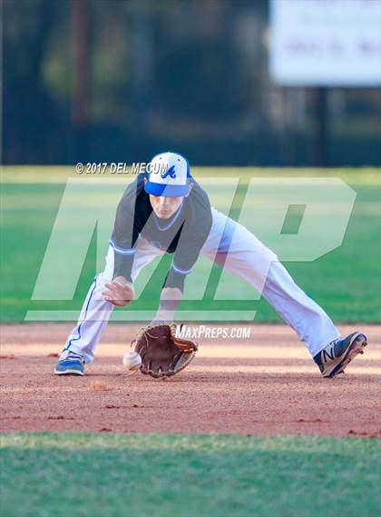 Thumbnail 1 in Lennard @ Armwood photogallery.