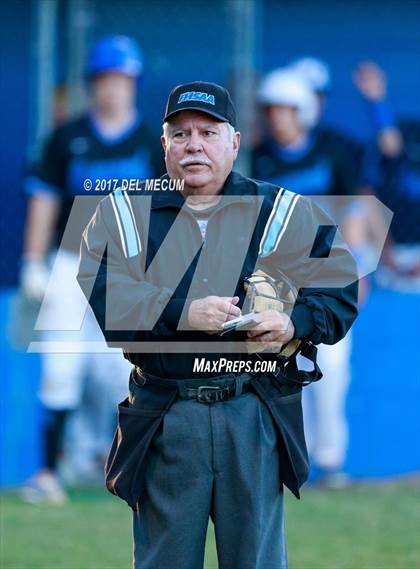 Thumbnail 2 in Lennard @ Armwood photogallery.
