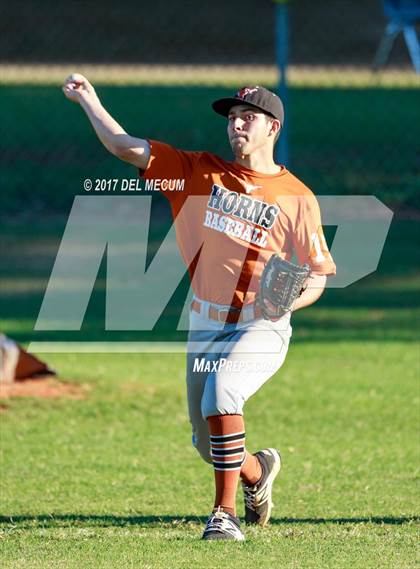 Thumbnail 2 in Lennard @ Armwood photogallery.