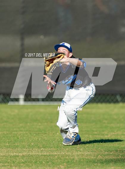 Thumbnail 1 in Lennard @ Armwood photogallery.