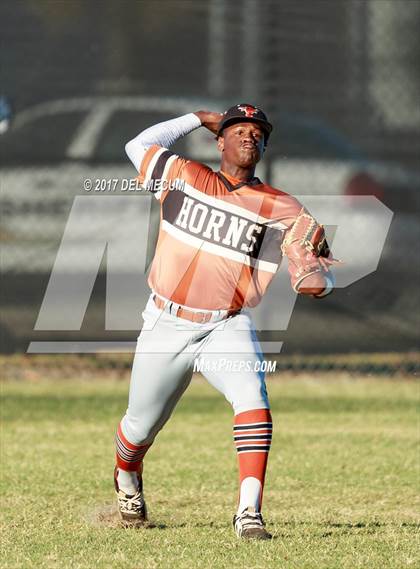 Thumbnail 3 in Lennard @ Armwood photogallery.