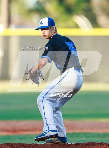 Thumbnail 3 in Lennard @ Armwood photogallery.